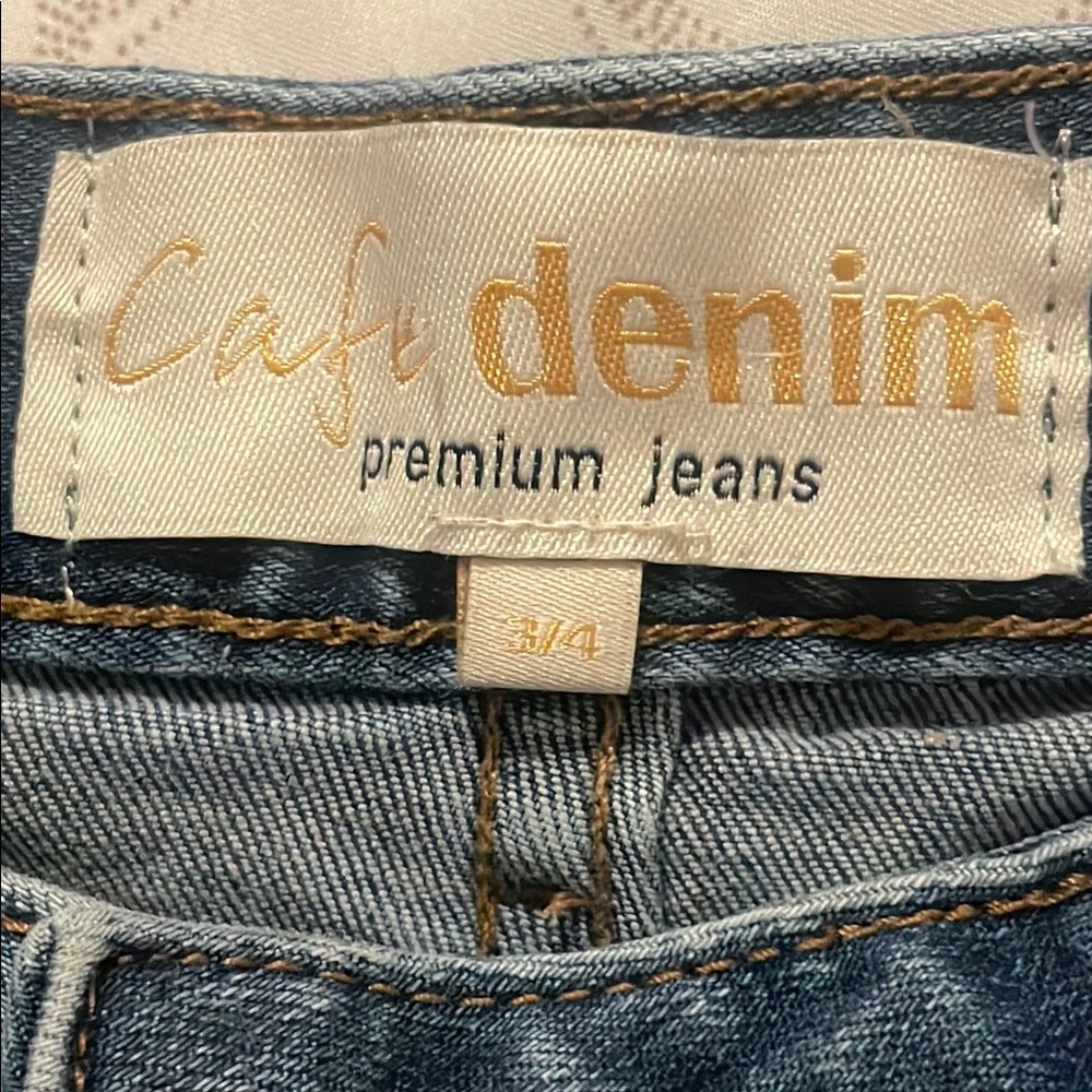 Classic Blue Jean Shorts with Twill Weave